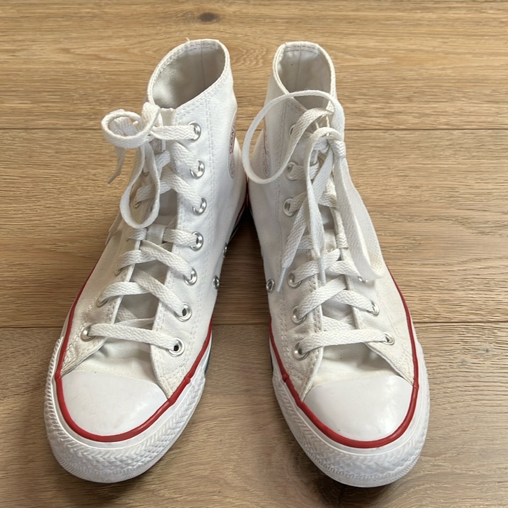Converse Hightop in White (7)